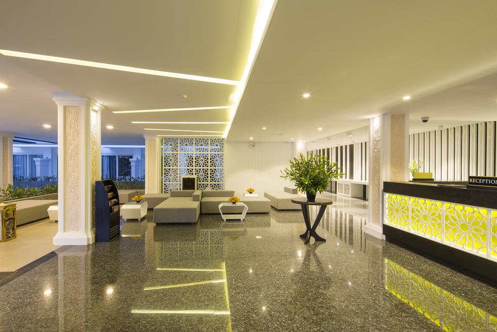 Cham Oasis Nha Trang Resort Condotel Exteriör bild