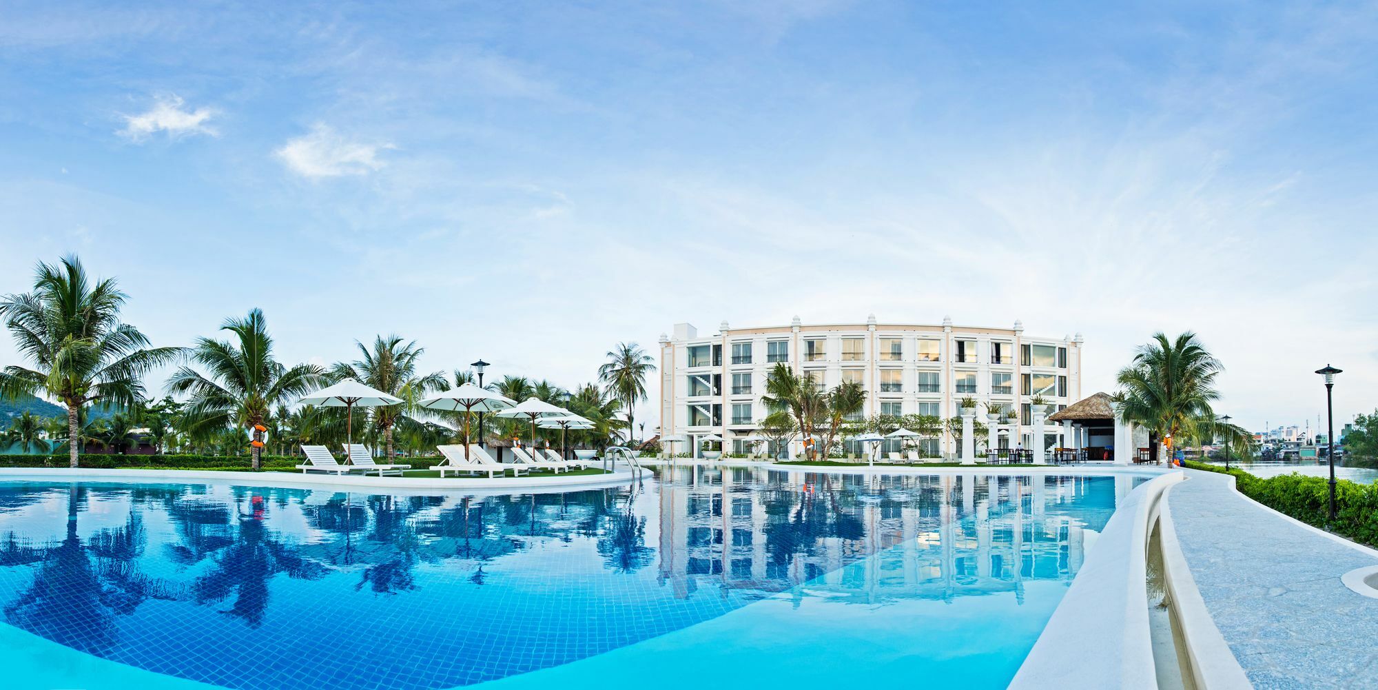 Cham Oasis Nha Trang Resort Condotel Exteriör bild