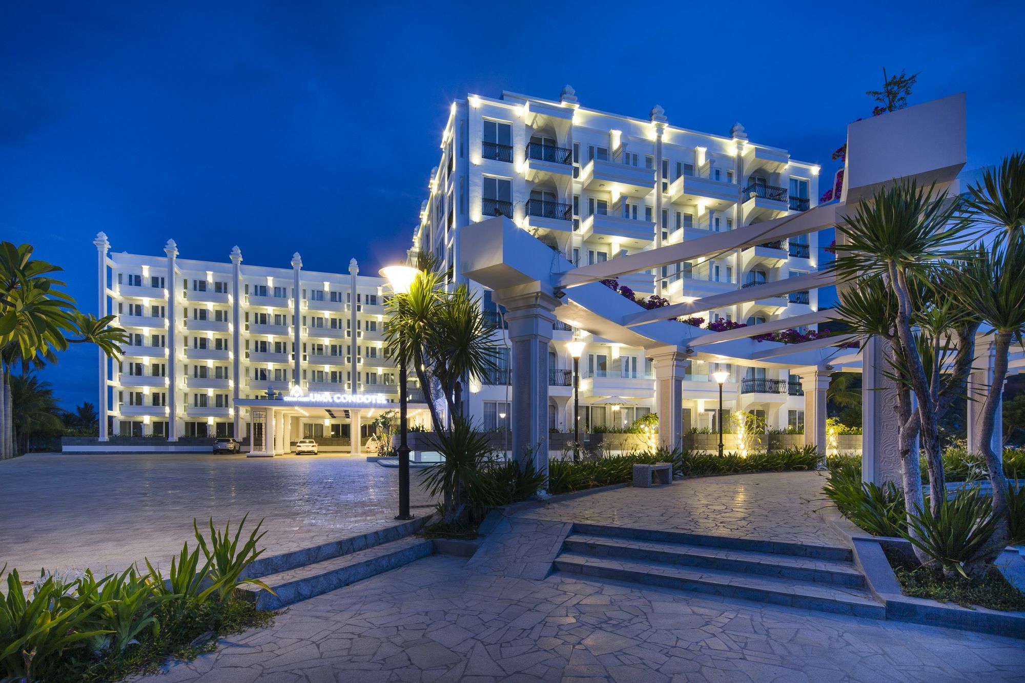 Cham Oasis Nha Trang Resort Condotel Exteriör bild